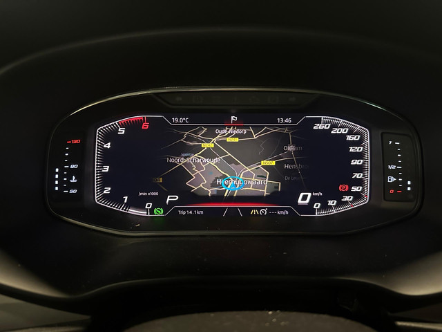 Seat Leon ST 1.6 TDI Style Business Intense | VIRTUAL | LED | TREKHAAK | LEDER