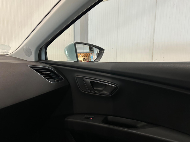 Seat Leon ST 1.6 TDI Style Business Intense | VIRTUAL | LED | TREKHAAK | LEDER