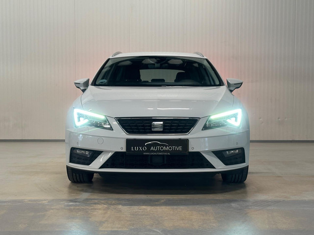 Seat Leon ST 1.6 TDI Style Business Intense | VIRTUAL | LED | TREKHAAK | LEDER