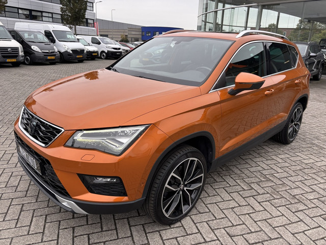 seat-ateca-1.4-tsi-xcellence-camera-led-panorama-navi-