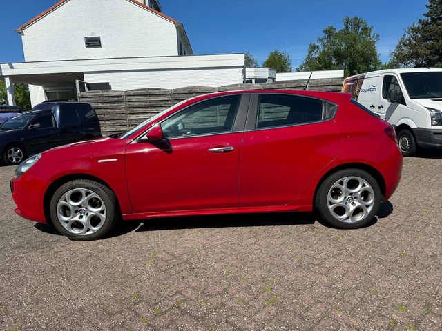 alfa-romeo-giulietta-1.4-turbo-110kw-150pk-multiair-super