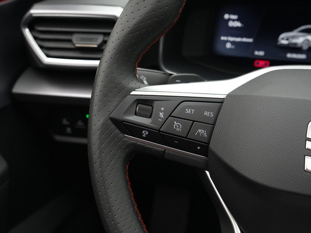 Seat Leon Sportstourer 1.4 TSI 204 pk DSG eHybrid PHEV FR Business Intense | Panoramadak | Stuur- stoelverwarming | Navigatie