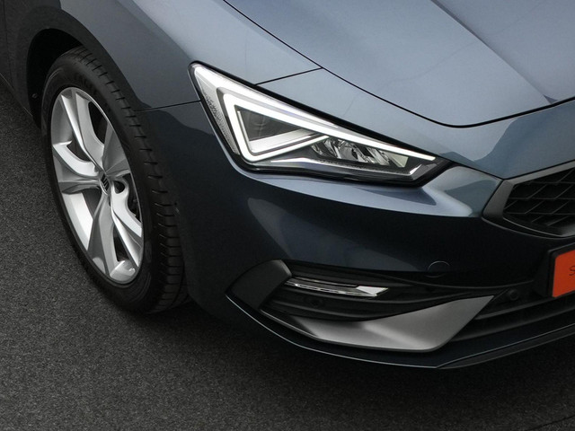Seat Leon Sportstourer 1.4 TSI 204 pk DSG eHybrid PHEV FR Business Intense | Panoramadak | Stuur- stoelverwarming | Navigatie
