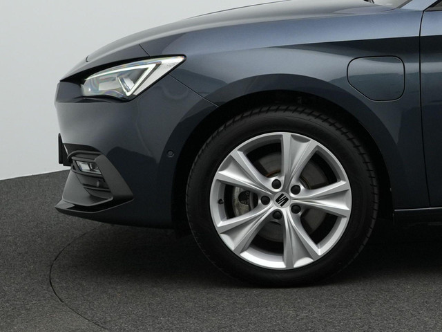 Seat Leon Sportstourer 1.4 TSI 204 pk DSG eHybrid PHEV FR Business Intense | Panoramadak | Stuur- stoelverwarming | Navigatie