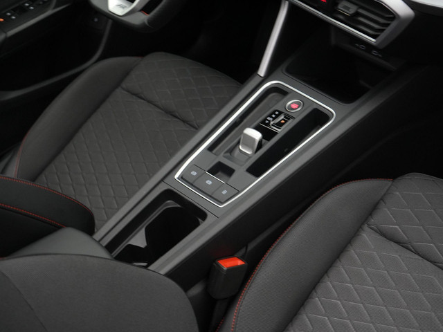 Seat Leon Sportstourer 1.4 TSI 204 pk DSG eHybrid PHEV FR Business Intense | Panoramadak | Stuur- stoelverwarming | Navigatie