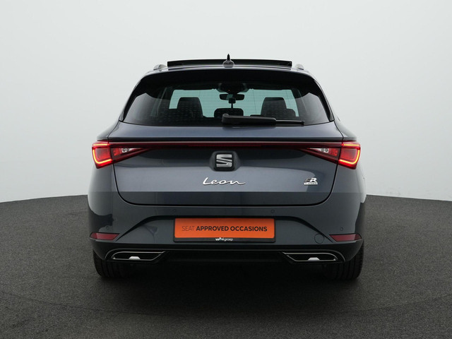 Seat Leon Sportstourer 1.4 TSI 204 pk DSG eHybrid PHEV FR Business Intense | Panoramadak | Stuur- stoelverwarming | Navigatie