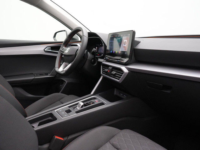 Seat Leon Sportstourer 1.4 TSI 204 pk DSG eHybrid PHEV FR Business Intense | Panoramadak | Stuur- stoelverwarming | Navigatie