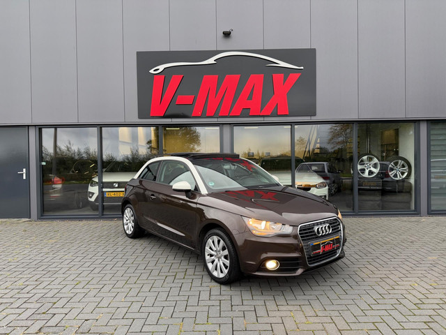 Audi A1 1.2 TFSI Attraction 48 DKM Panorama Navi Stoelvw PDC
