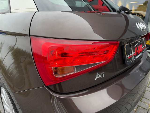 Audi A1 1.2 TFSI Attraction 48 DKM Panorama Navi Stoelvw PDC