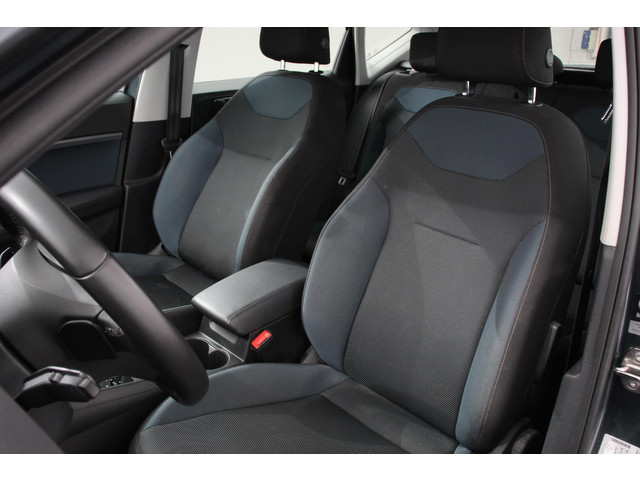 Seat Ateca 1.5 TSI DSG Style Navigatie Apple Carplay Android Auto Cruise Control Stoelverwarming Elektrische Achterklep Beats Audio