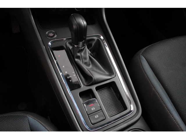 Seat Ateca 1.5 TSI DSG Style Navigatie Apple Carplay Android Auto Cruise Control Stoelverwarming Elektrische Achterklep Beats Audio
