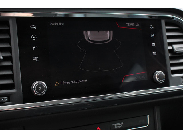 Seat Ateca 1.5 TSI DSG Style Navigatie Apple Carplay Android Auto Cruise Control Stoelverwarming Elektrische Achterklep Beats Audio
