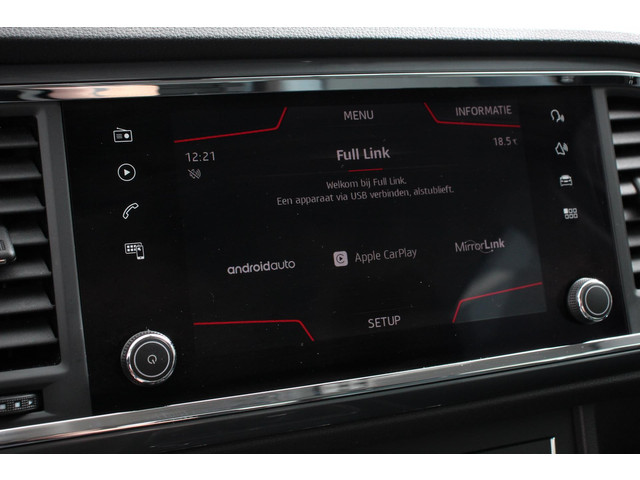 Seat Ateca 1.5 TSI DSG Style Navigatie Apple Carplay Android Auto Cruise Control Stoelverwarming Elektrische Achterklep Beats Audio