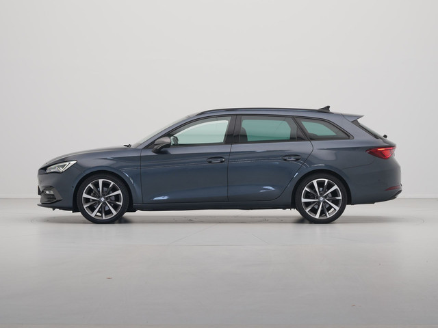 Seat Leon Sportstourer 1.5 TSI FR Launch Edition Navigatie Sideassist Stoelverwarming Parkassist Carplay 245