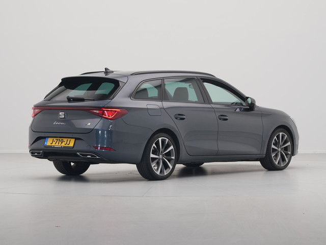 Seat Leon Sportstourer 1.5 TSI FR Launch Edition Navigatie Sideassist Stoelverwarming Parkassist Carplay 245