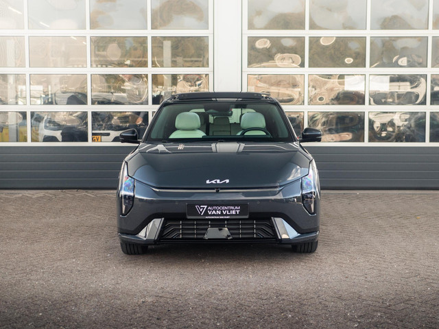 Kia EV4 Hatchback GT-PlusLine 81.4 kWh | leverbaar in 2025 met de lage bijtelling!
