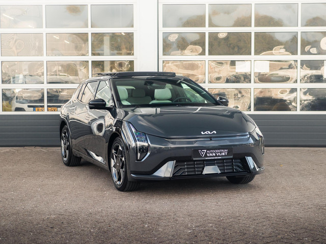 Kia EV4 Hatchback GT-PlusLine 81.4 kWh | leverbaar in 2025 met de lage bijtelling!