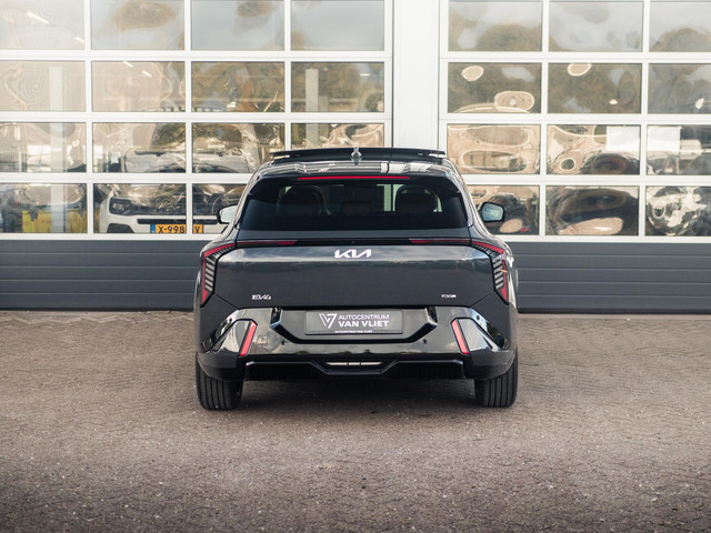 Kia EV4 Hatchback GT-PlusLine 81.4 kWh | leverbaar in 2025 met de lage bijtelling!