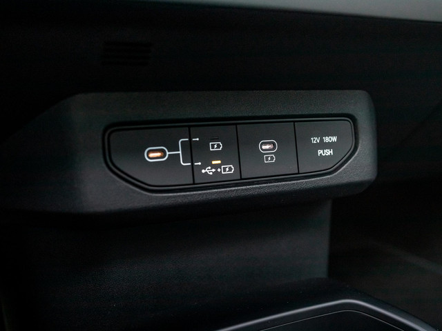 Kia EV4 Hatchback GT-PlusLine 81.4 kWh | leverbaar in 2025 met de lage bijtelling!