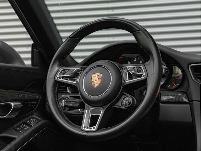 porsche-911-cabrio-3.0-carrera-4s---991.2---sport-chrono---18-voudig---bose---carbon-interieur