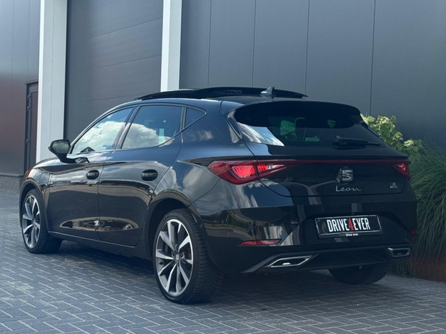 Seat Leon 1.4 TSI eHy. PHEV FR 204pk PANO CLIMATE SFEERVERL CAMERA PDC