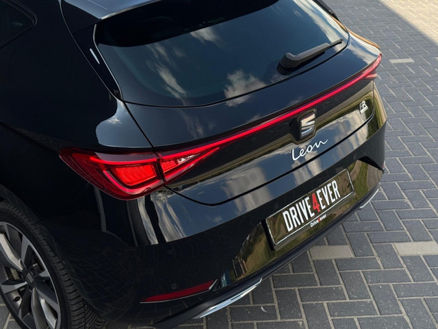 Seat Leon 1.4 TSI eHy. PHEV FR 204pk PANO CLIMATE SFEERVERL CAMERA PDC