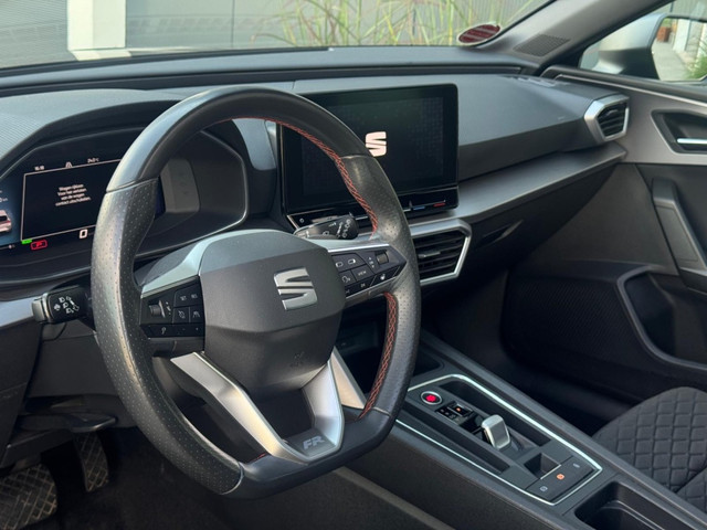 Seat Leon 1.4 TSI eHy. PHEV FR 204pk PANO CLIMATE SFEERVERL CAMERA PDC