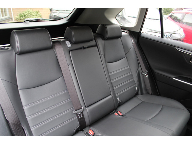 Toyota RAV4 2.5 Hybrid STYLE LED STUUR VOORRUIT&STOELVERW. PRIVACY GLASS EL-STOEL KEYLESS APPLE ANDROID SENSOREN V+A