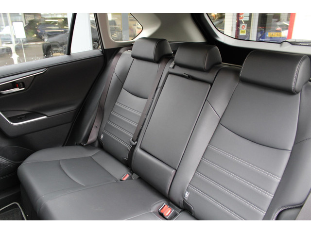 Toyota RAV4 2.5 Hybrid STYLE LED STUUR VOORRUIT&STOELVERW. PRIVACY GLASS EL-STOEL KEYLESS APPLE ANDROID SENSOREN V+A