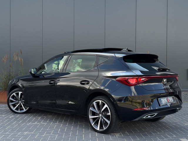 Seat Leon 1.4 TSI eHy. PHEV FR 204pk PANO CLIMATE SFEERVERL CAMERA PDC