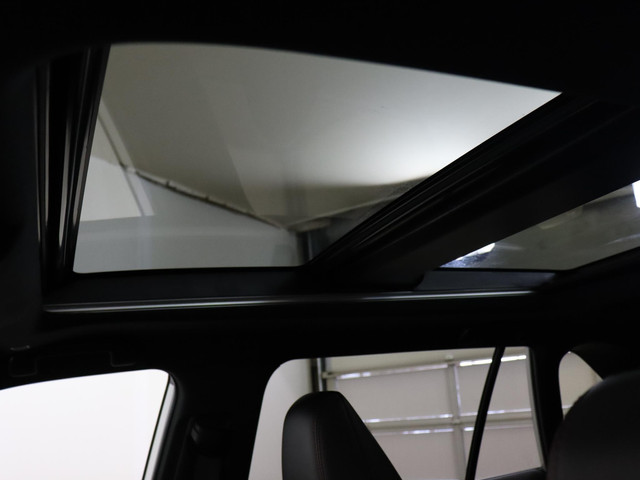 Toyota RAV4 2.5 Plug-in Hybrid AWD Style, Schuifdak, JBL audio ,Apple carplay, Android auto.