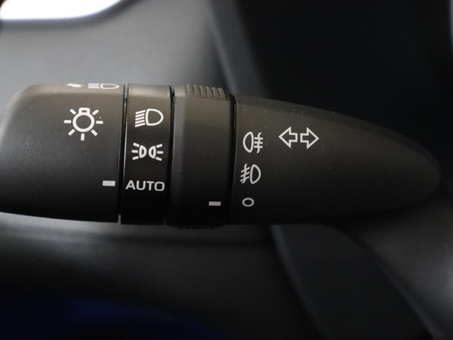 Toyota RAV4 2.5 Plug-in Hybrid AWD Style, Schuifdak, JBL audio ,Apple carplay, Android auto.