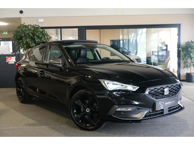 Seat Leon 1.5 eTSI FR 150pk DSG Pano Navi ACC PDC