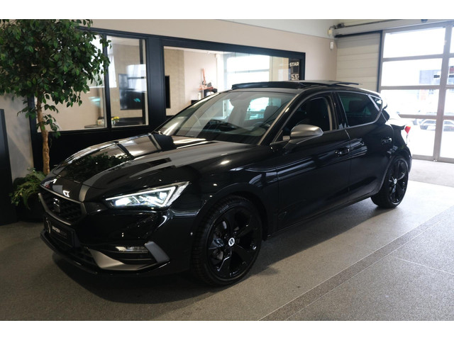 Seat Leon 1.5 eTSI FR 150pk DSG Pano Navi ACC PDC