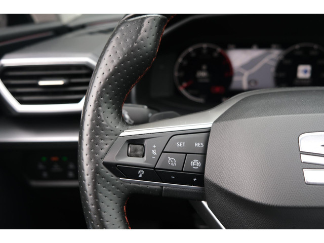 Seat Leon 1.5 eTSI FR 150pk DSG Pano Navi ACC PDC