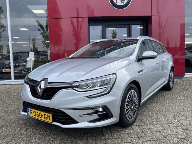 renault-megane-e-tech-estate-1.6-plug-in-hybrid-160-business-zen