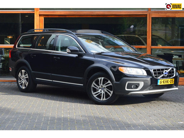 volvo-xc70-d4---5-cilinder---dealer-onderhouden---trekhaak---stoelverwarming---schuif-kantel-dak--