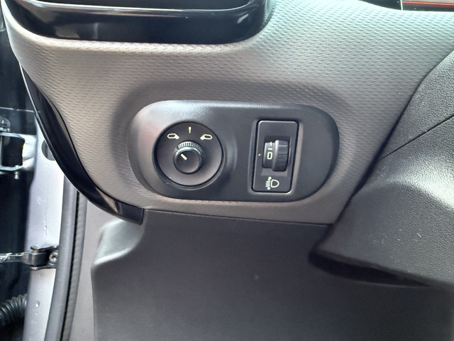 Citroen C4 Cactus 1.2 PureTech | 110 PK | Business | Navigatiesysteem |