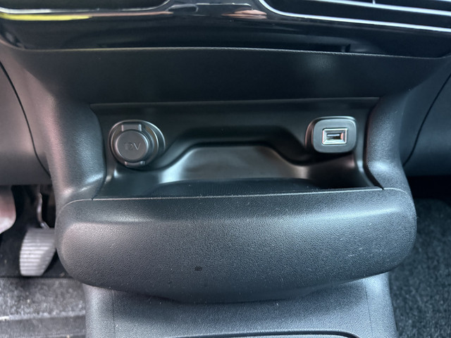 Citroen C4 Cactus 1.2 PureTech | 110 PK | Business | Navigatiesysteem |