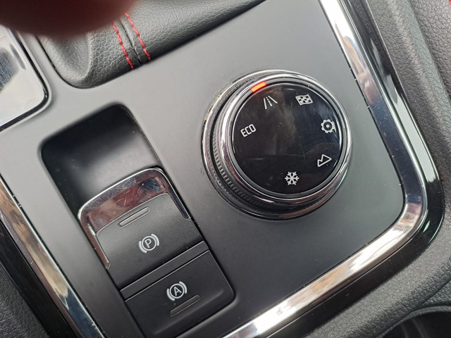 Seat Ateca 2.0 EcoTSI FR 4DRIVE | Automaat | LED | Trekhaak | Stoelverwarming | Park Assist | Elek. klep | All-season |