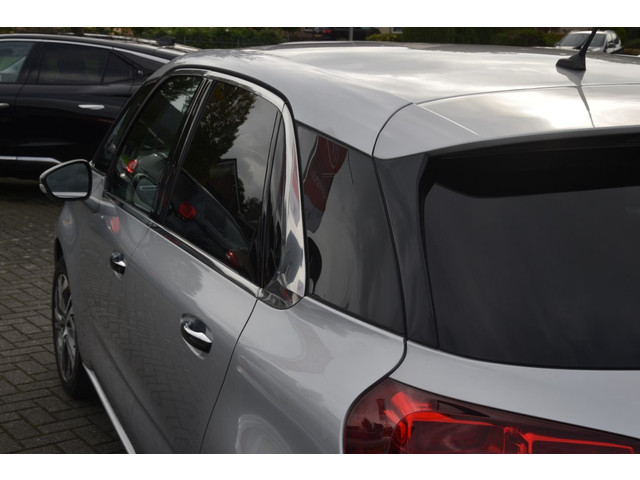 Citroen C4 Picasso 1.6 VTi Intensive Nieuwe motor | Keyless l Navi l Camera l PDC l Trekhaak l LMV l Pano voorr.