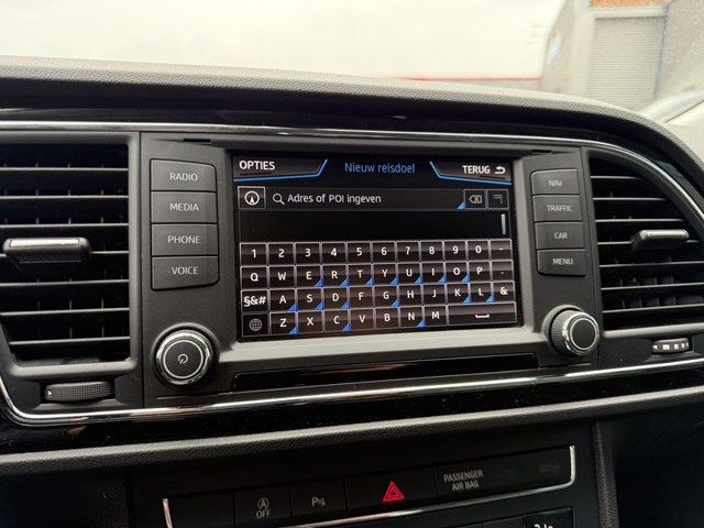 Seat Leon 1.0 EcoTSI Style Connect Navigatie Camera 16 Inch Lichtmetalen velgen