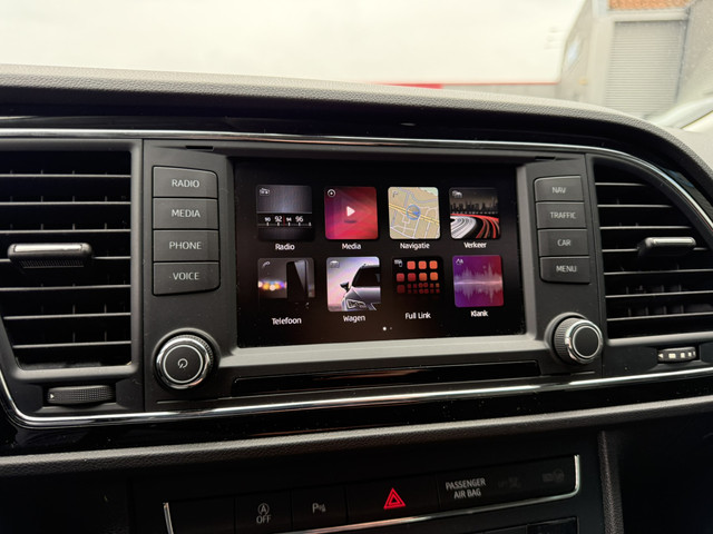 Seat Leon 1.0 EcoTSI Style Connect Navigatie Camera 16 Inch Lichtmetalen velgen