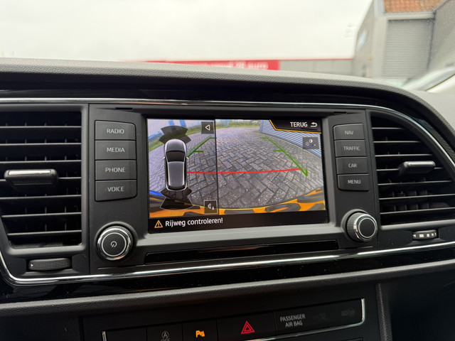 Seat Leon 1.0 EcoTSI Style Connect Navigatie Camera 16 Inch Lichtmetalen velgen