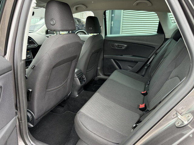 Seat Leon 1.0 EcoTSI Style Connect Navigatie Camera 16 Inch Lichtmetalen velgen
