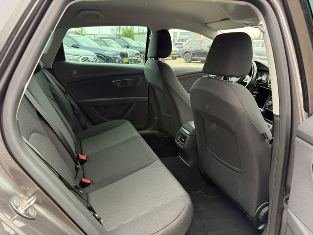 Seat Leon 1.0 EcoTSI Style Connect Navigatie Camera 16 Inch Lichtmetalen velgen
