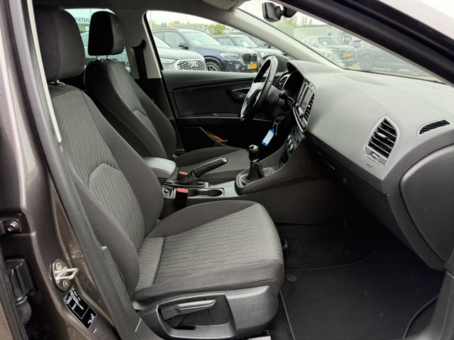 Seat Leon 1.0 EcoTSI Style Connect Navigatie Camera 16 Inch Lichtmetalen velgen