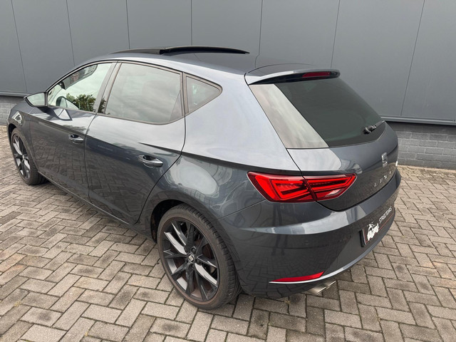 Seat Leon 1.5 TSI FR Ultimate Edition Black  Virtual  Pano