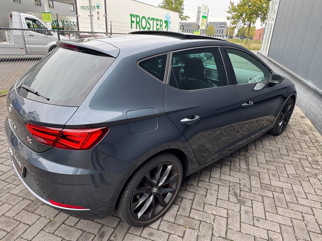 Seat Leon 1.5 TSI FR Ultimate Edition Black  Virtual  Pano
