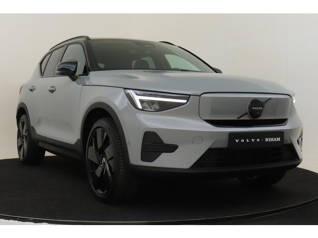 volvo-ex40-single-motor-extended-range-ultra-black-ed.-82-kwh--pano.dak-harman-kardon-360cam-power-seats-privacy.glas